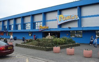 holidaypontins.jpg